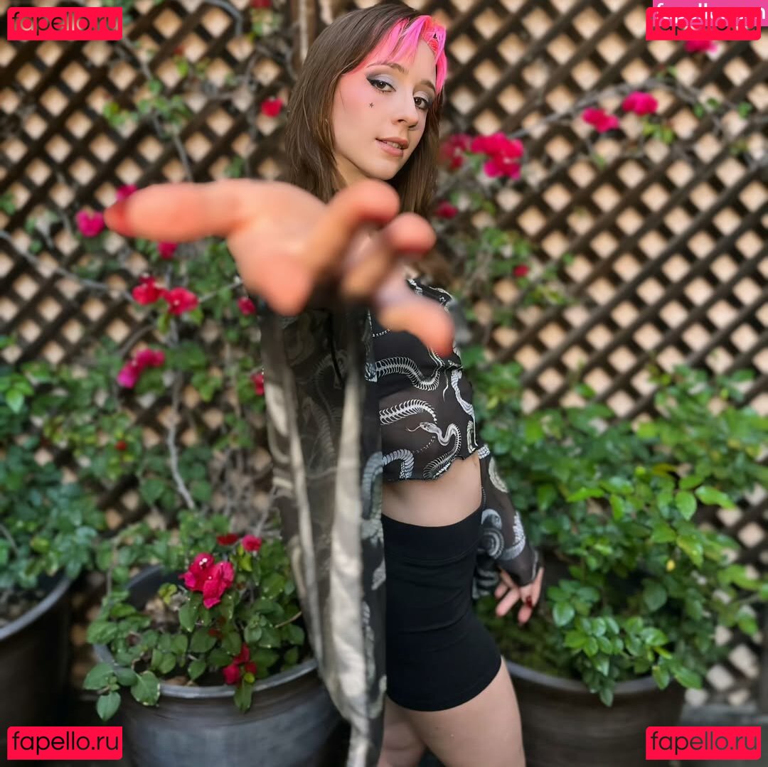 Nezba.exe Nude Onlyfans Photo 35