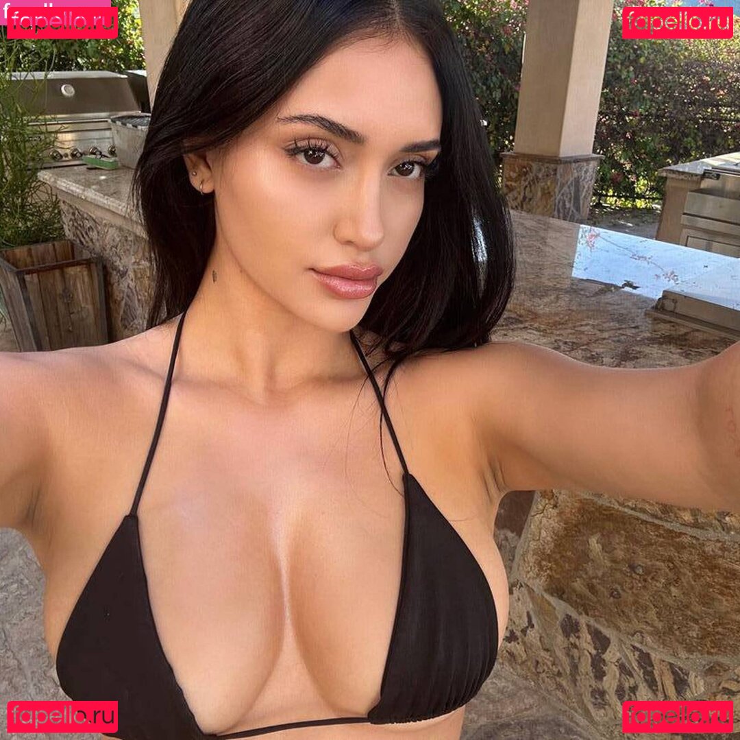 Leah Kateb Nude Onlyfans Photo 39