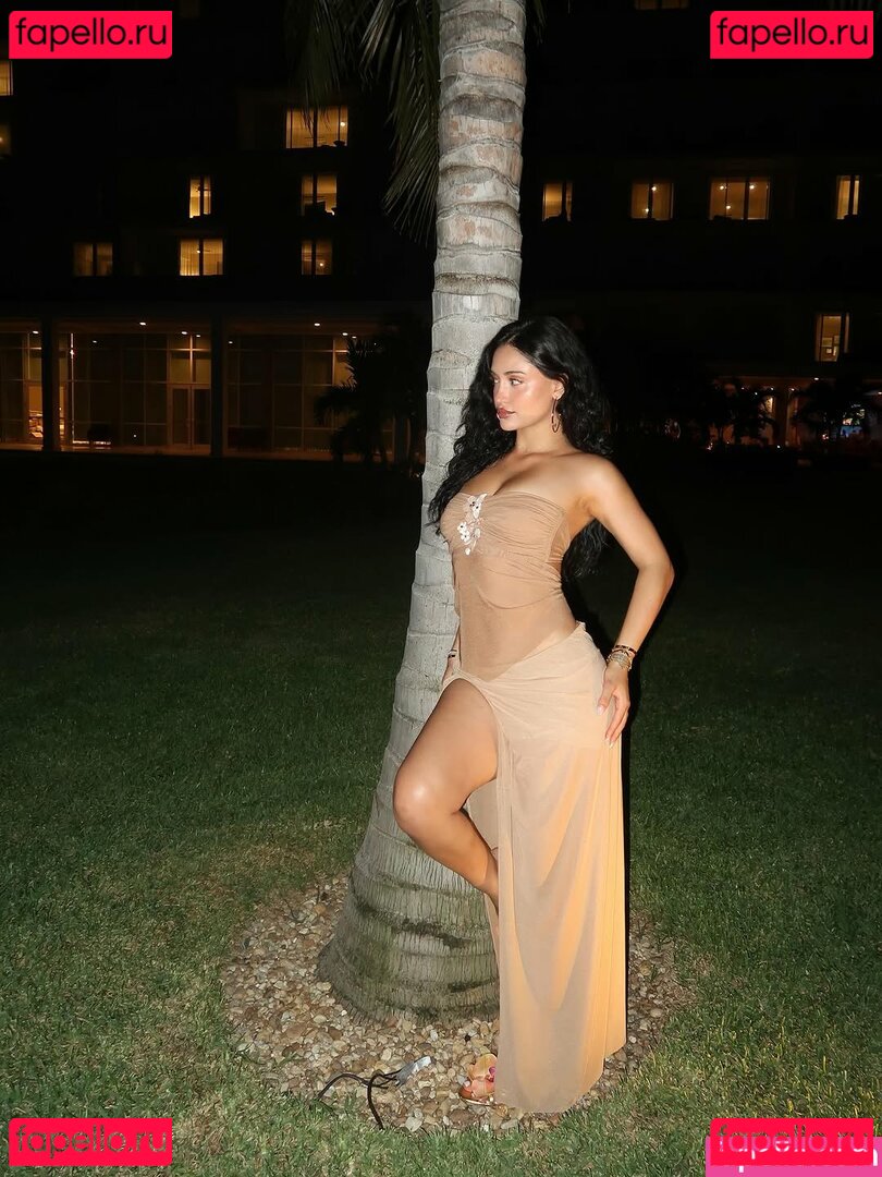 Leah Kateb Nude Onlyfans Photo 28