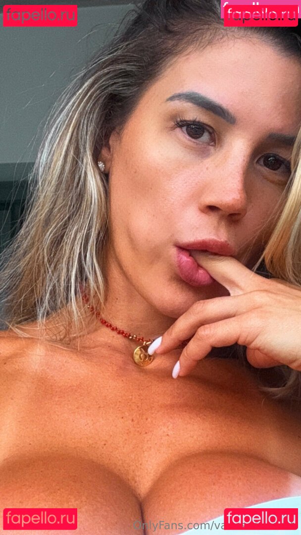 vanessavailatti Nude Onlyfans Photo 46