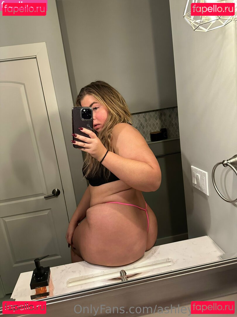 ashley.marine Nude Onlyfans Photo 42