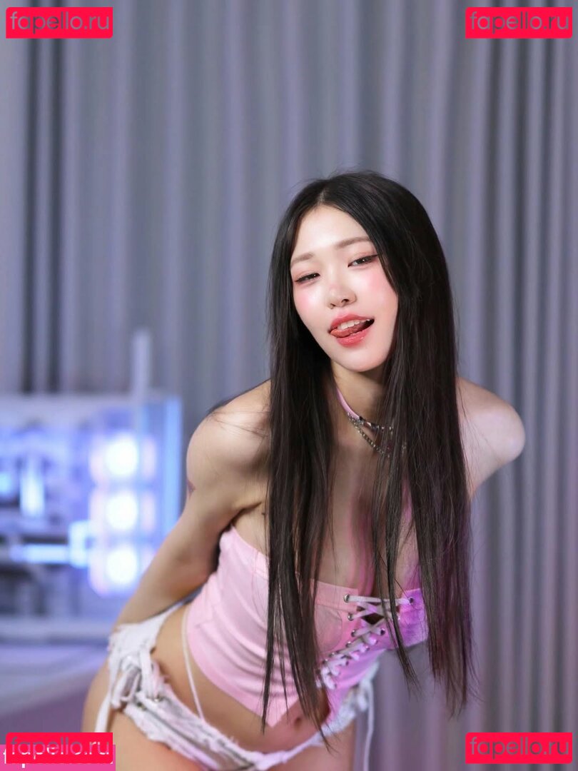 meriolchan Nude Onlyfans Photo 6