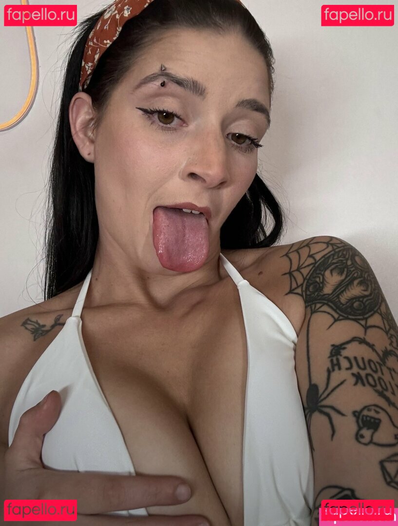basskittenblue Nude Onlyfans Photo 17