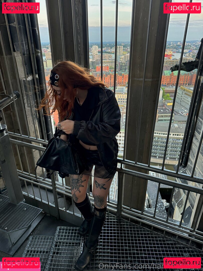 Hanna Ginger Nude Onlyfans Photo 17