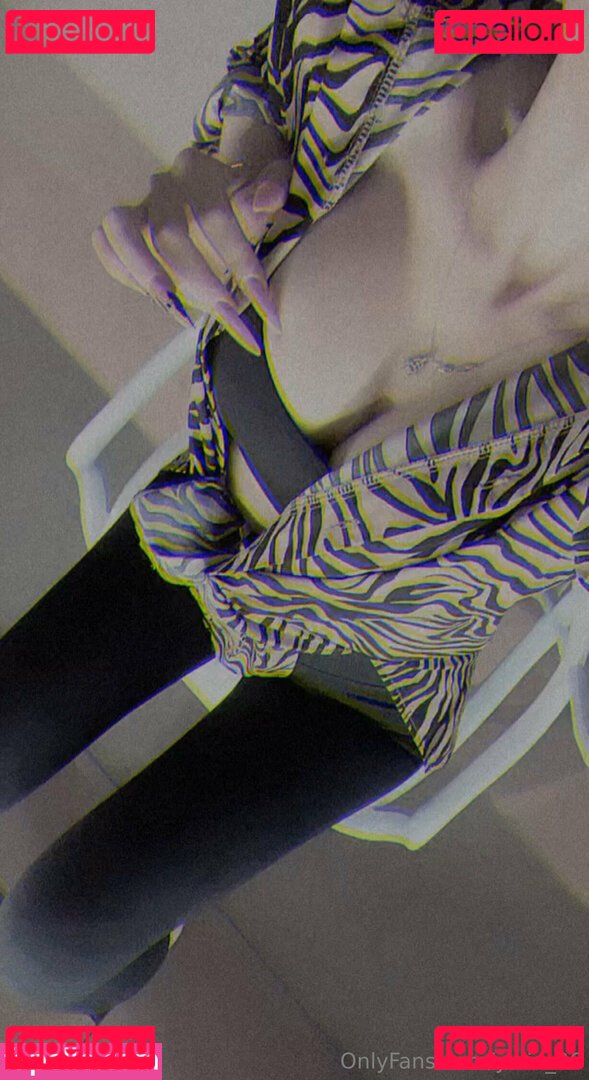 y_2611 Nude Onlyfans Photo 3