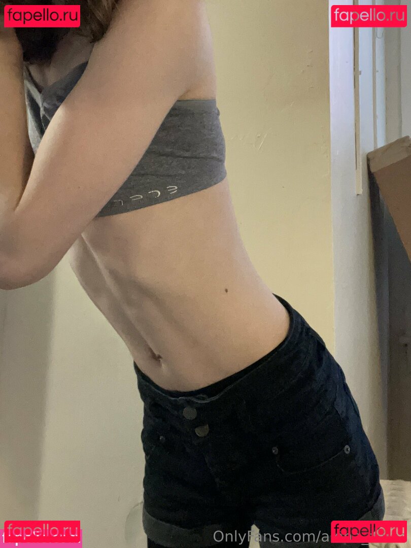 alena_zalea Nude Onlyfans Photo 45