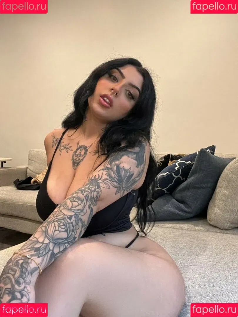 diannav Onlyfans Photo Gallery 