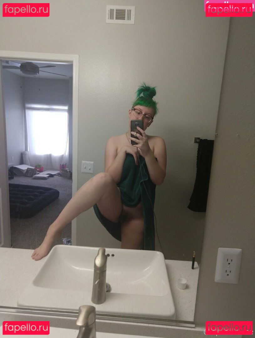 pearxxx Nude Onlyfans Photo 10
