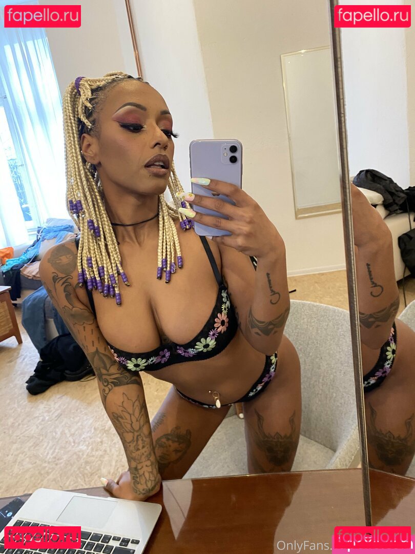 softnunu Nude Onlyfans Photo 12