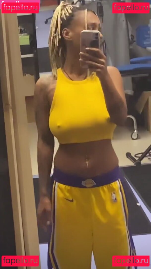 softnunu Nude Onlyfans Photo 11