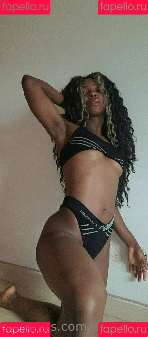 mollie10 Onlyfans Photo Gallery 