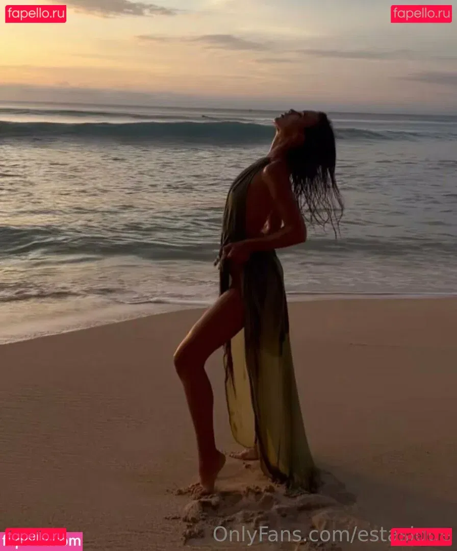 estasique Onlyfans Photo Gallery 