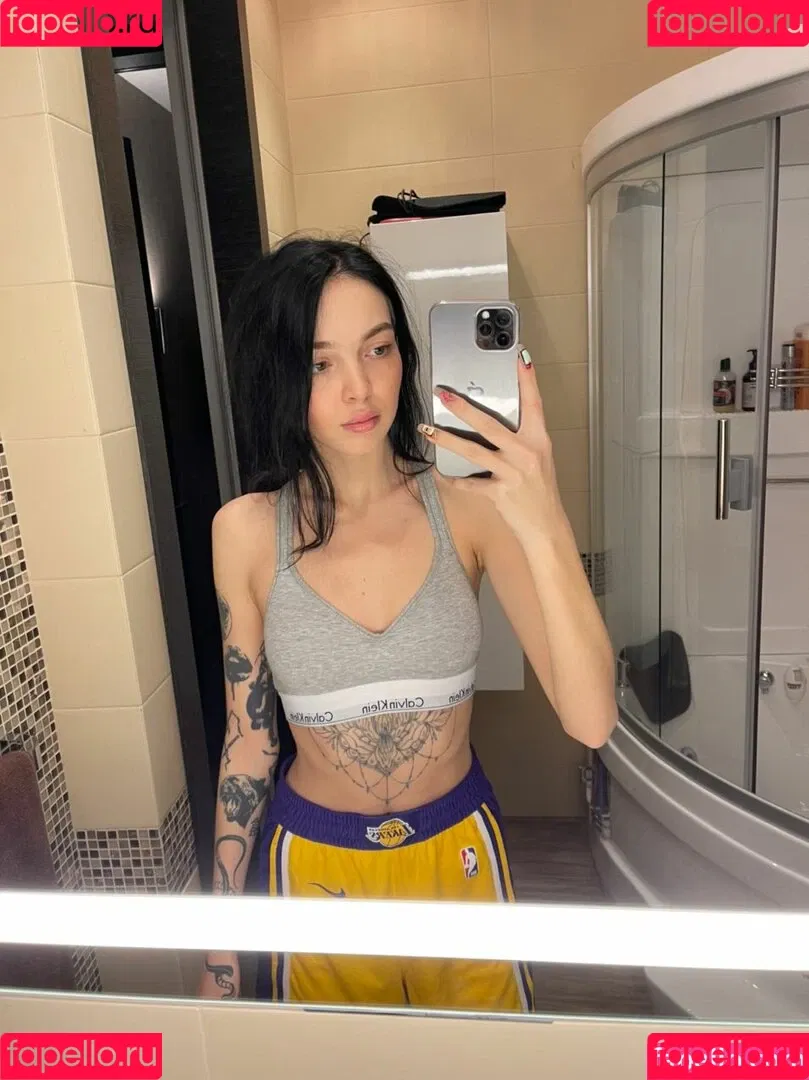 by_owl Onlyfans Photo Gallery 