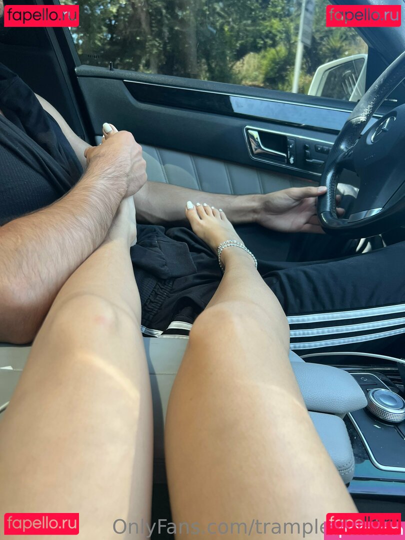 trampledbydee Nude Onlyfans Photo 7