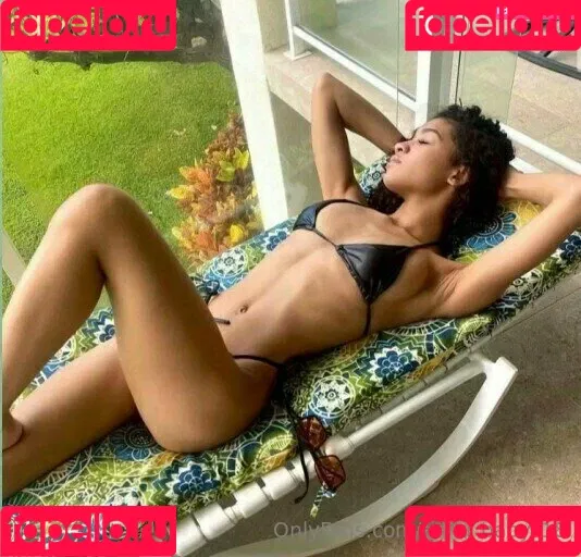 anna_baby_18 Onlyfans Photo Gallery 