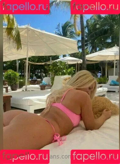 anna_baby_18 Onlyfans Photo Gallery 