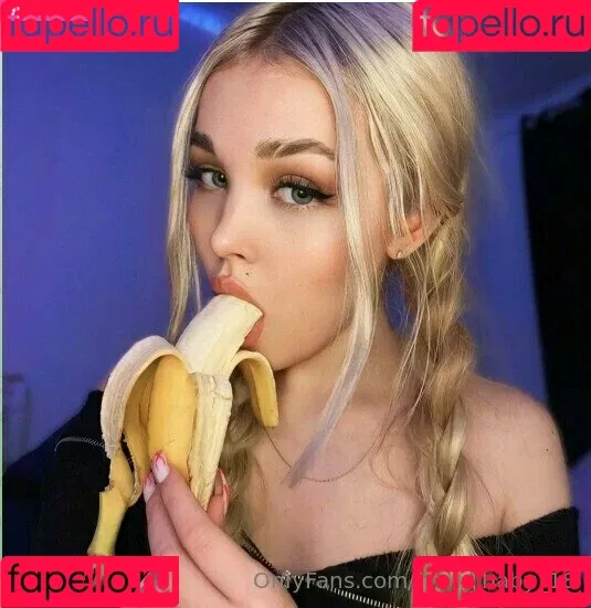 anna_baby_18 Onlyfans Photo Gallery 