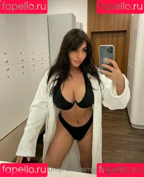 anna_baby_18 Onlyfans Photo Gallery 