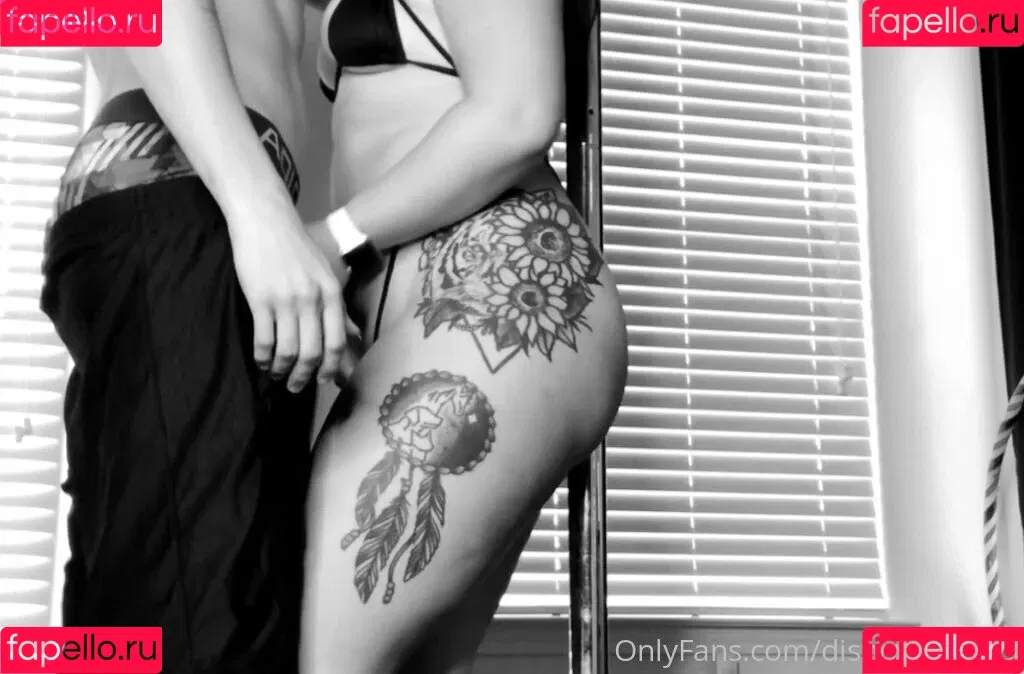 disneyyrose13 Onlyfans Photo Gallery 