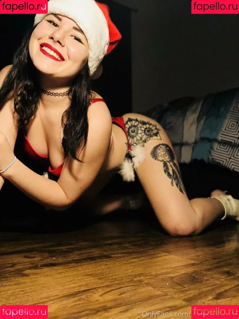 disneyyrose13 Onlyfans Photo Gallery 