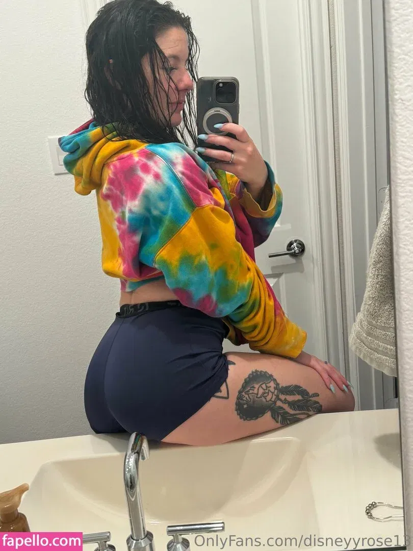 disneyyrose13 Onlyfans Photo Gallery 