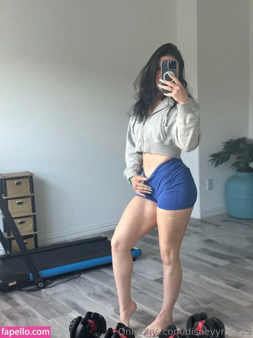 disneyyrose13 Onlyfans Photo Gallery 