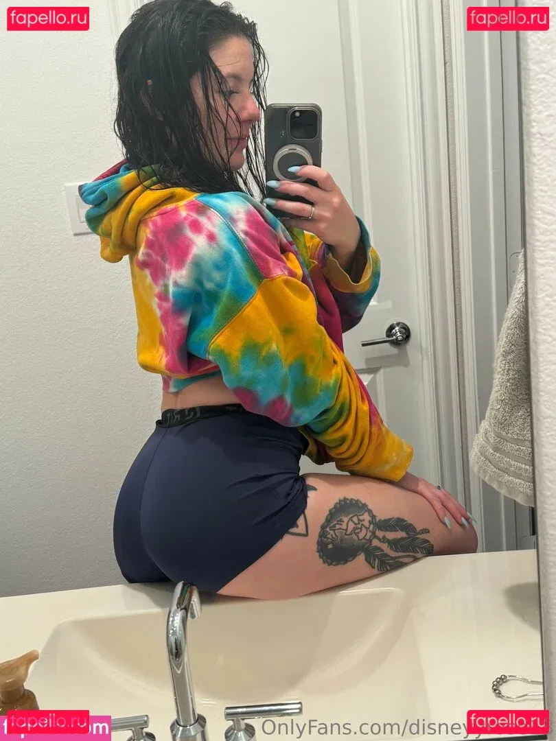 disneyyrose13 Onlyfans Photo Gallery 