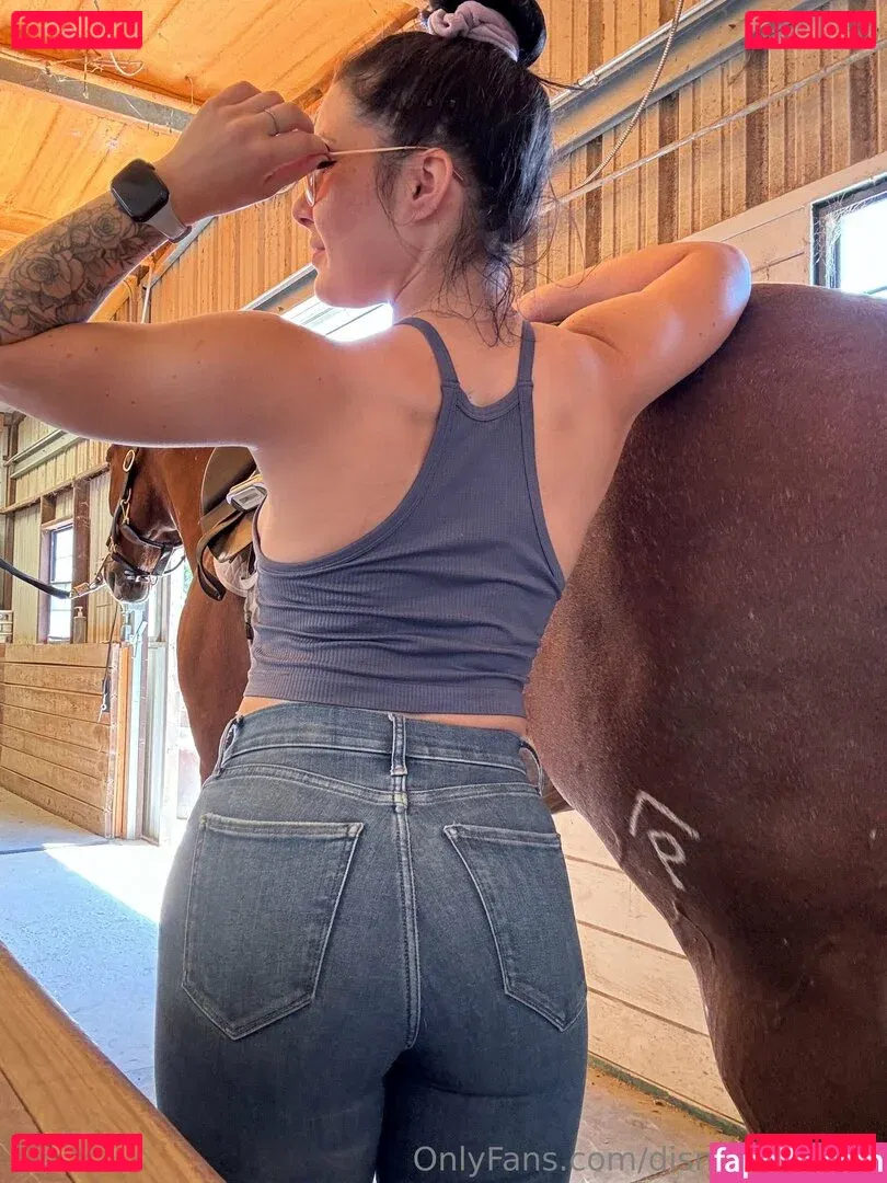 disneyyrose13 Onlyfans Photo Gallery 