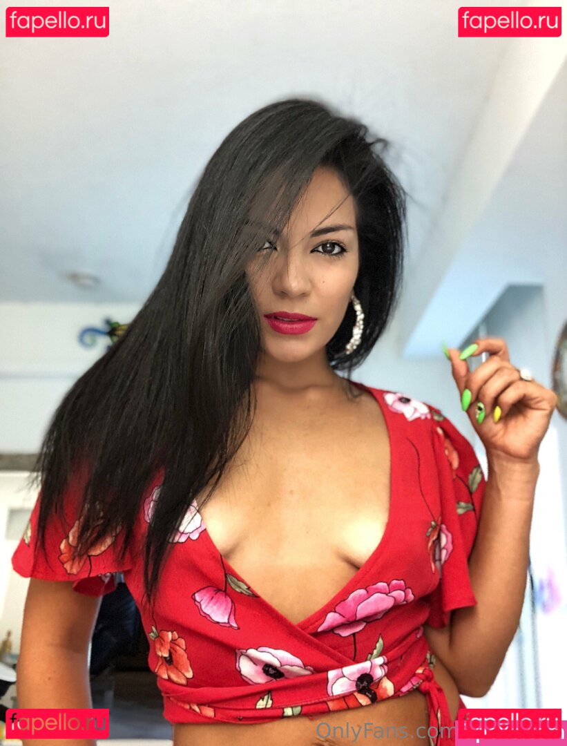 missamia Nude Onlyfans Photo 14