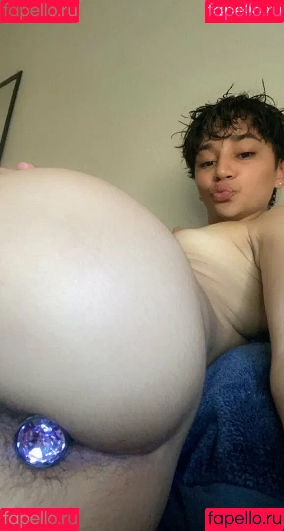 urfavlazyslxt Onlyfans Photo Gallery 