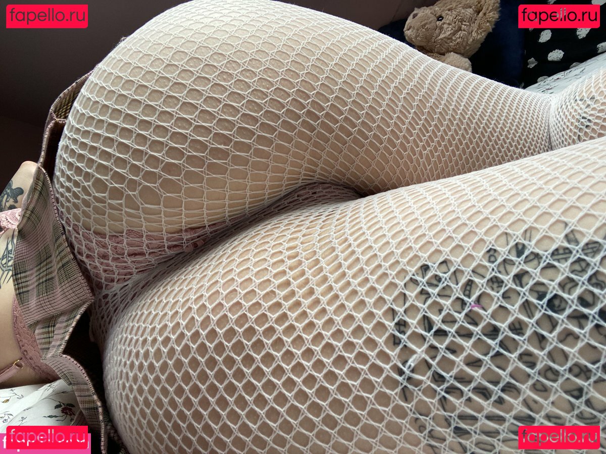 Aloeeveera Nude Onlyfans Photo 20