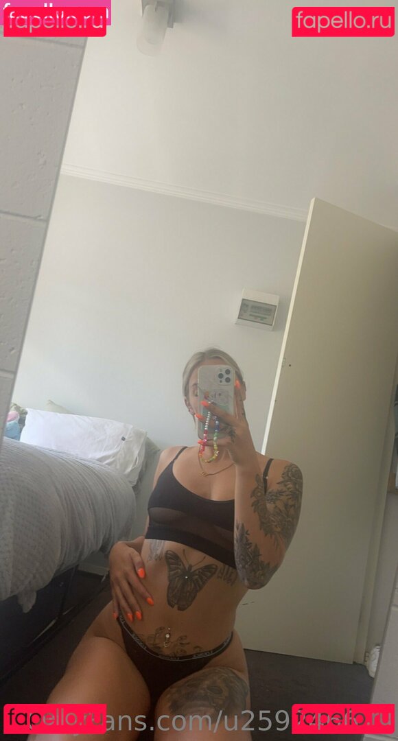 hazy_divyne Nude Onlyfans Photo 26