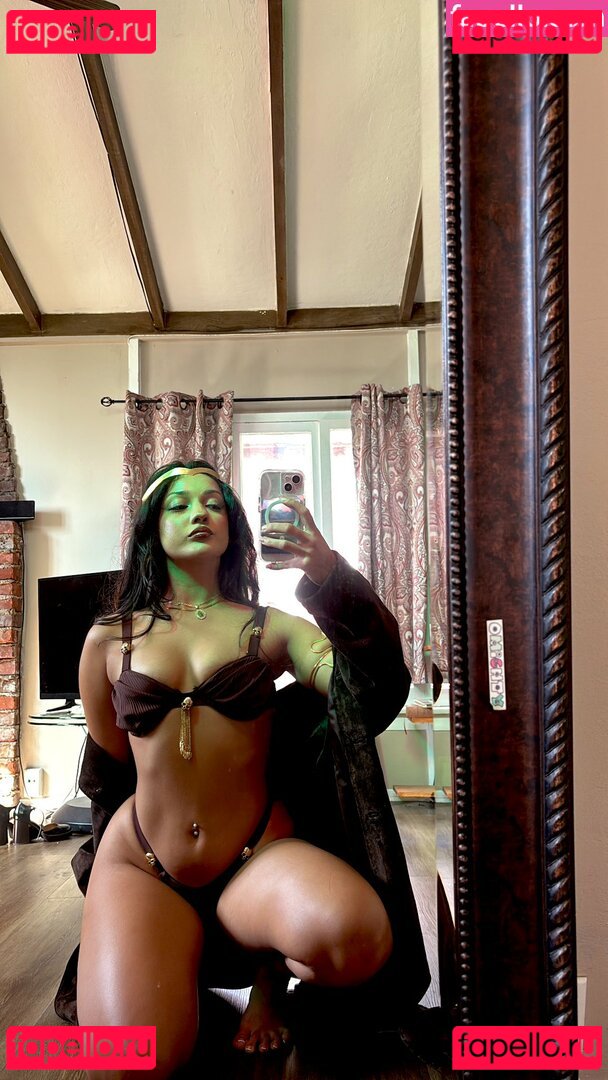 Mangowoman Nude Onlyfans Photo 26
