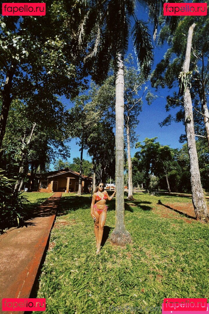 mariafloraa Nude Onlyfans Photo 4