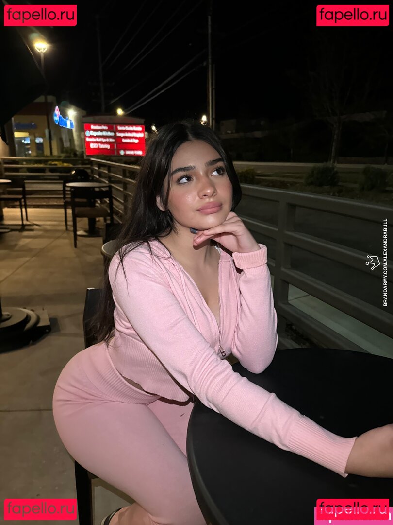 Alexandra Bull Nude Onlyfans Photo 35