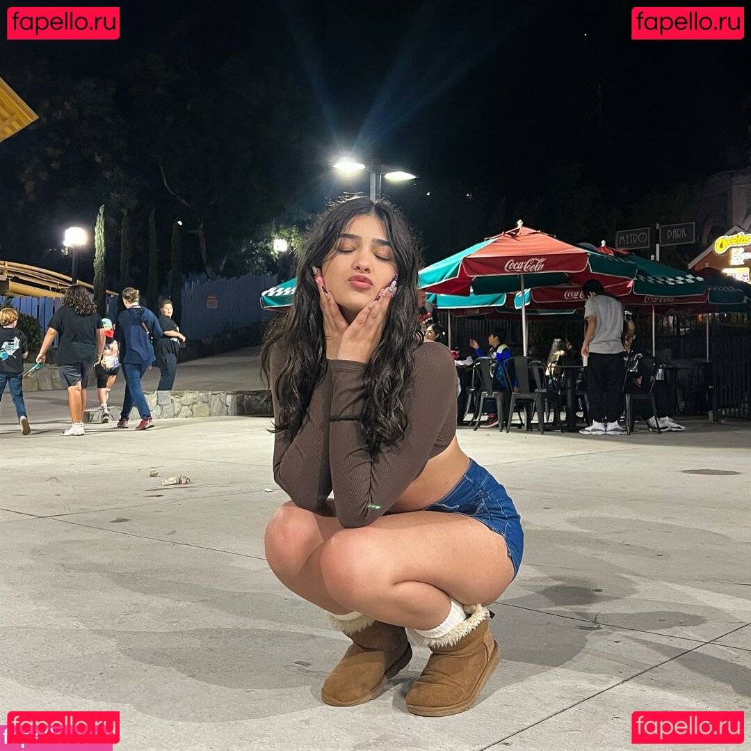 Alexandra Bull Nude Onlyfans Photo 7