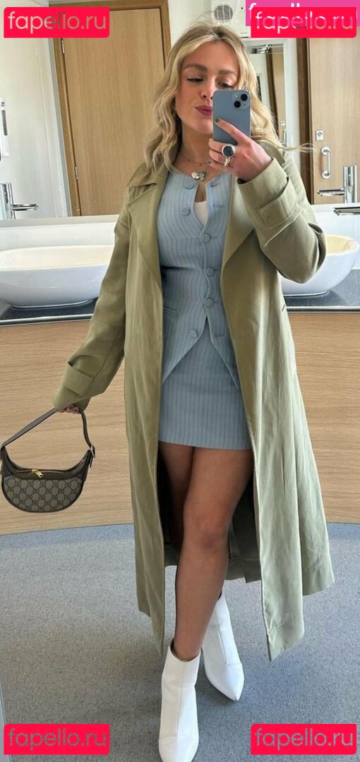 Izzy Hammond Nude Onlyfans Photo 48