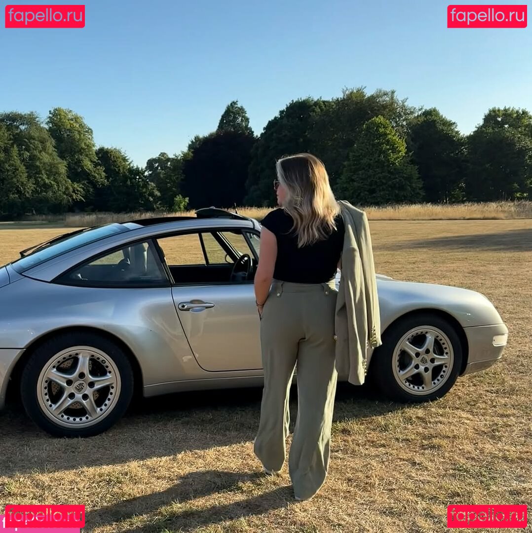 Izzy Hammond Nude Onlyfans Photo 27