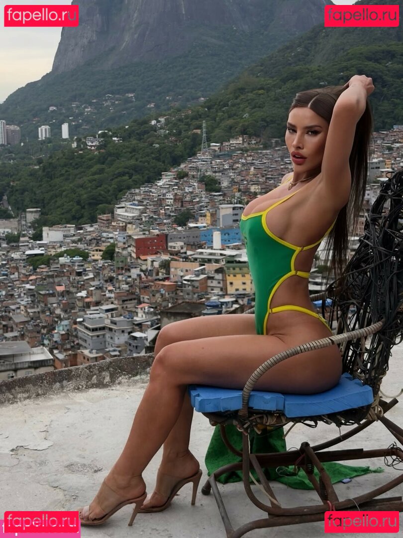Alejandra Lai Nude Onlyfans Photo 5