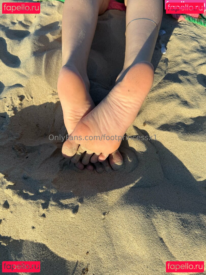 footprincessx1 Nude Onlyfans Photo 27