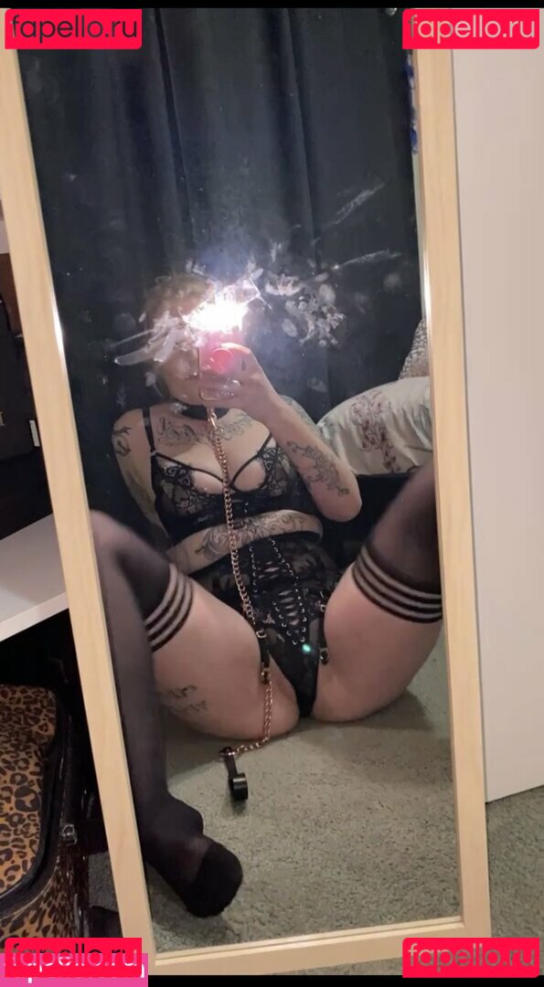Chloe Mackenzie Nude Onlyfans Photo 4