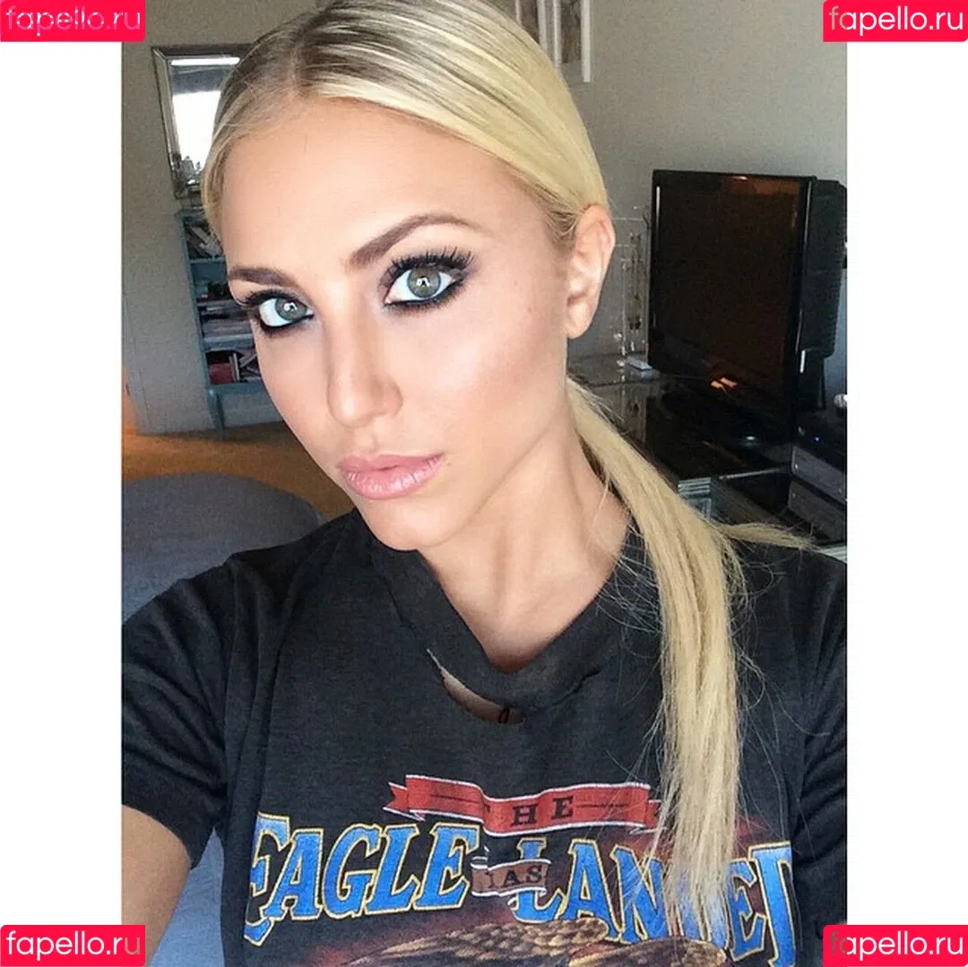 Cassie Scerbo Onlyfans Photo Gallery 