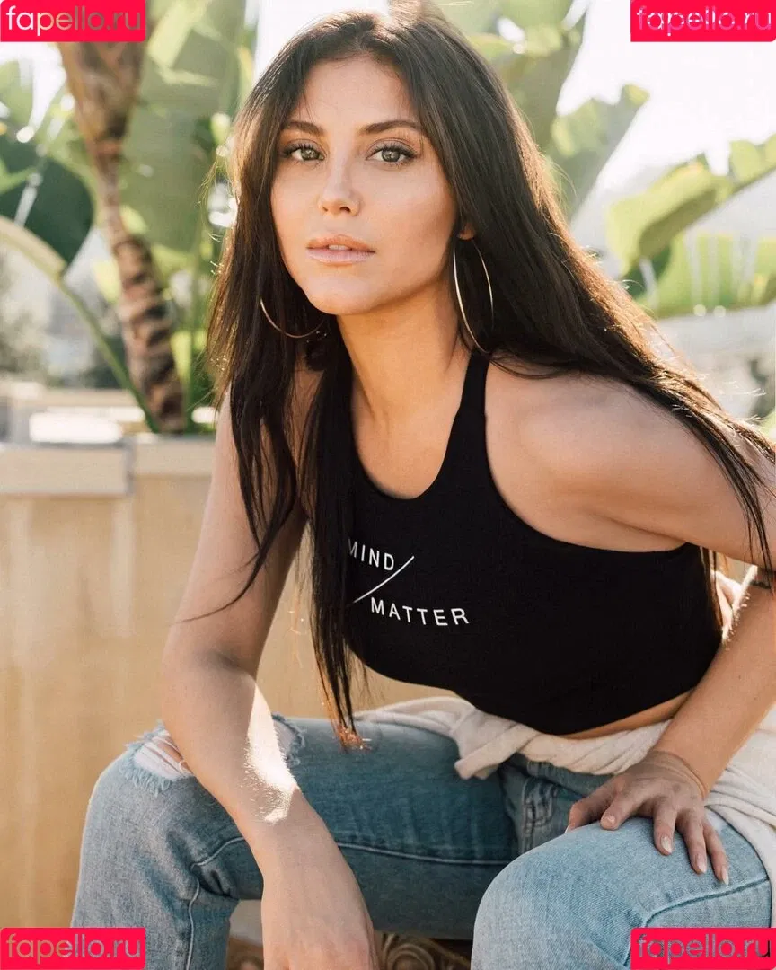 Cassie Scerbo Onlyfans Photo Gallery 