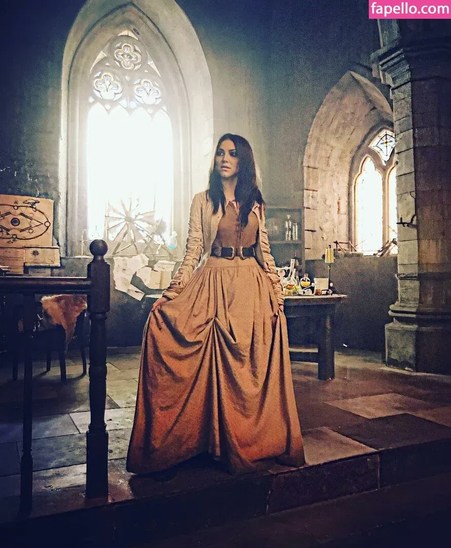 Cassie Scerbo Onlyfans Photo Gallery 