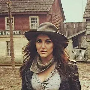 Cassie Scerbo Onlyfans Photo Gallery 