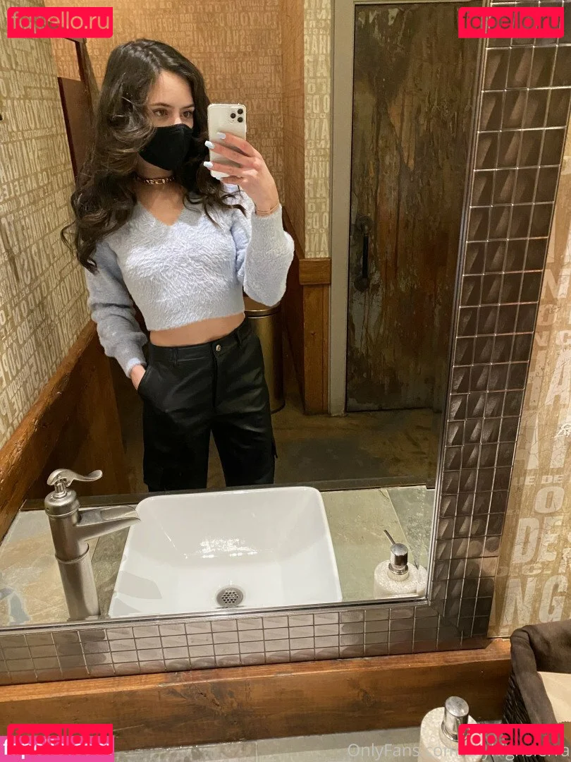 SkyHighSierra Onlyfans Photo Gallery 