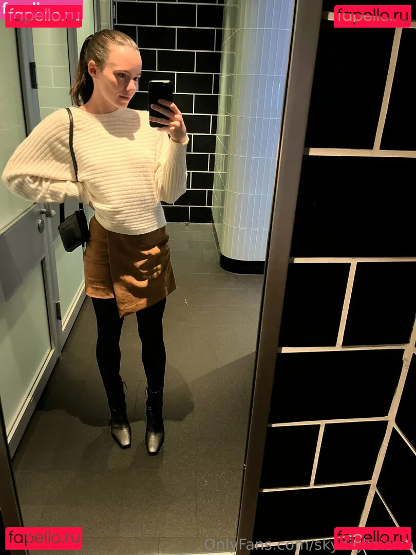 SkyHighSierra Onlyfans Photo Gallery 