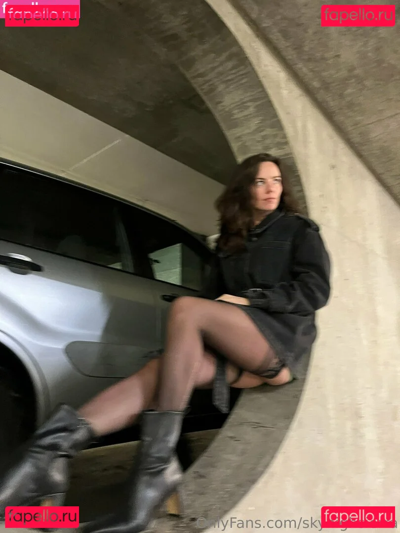 SkyHighSierra Onlyfans Photo Gallery 