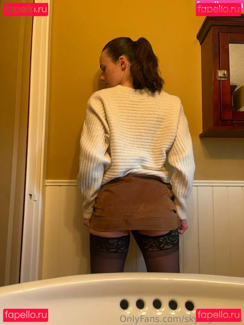 SkyHighSierra Onlyfans Photo Gallery 