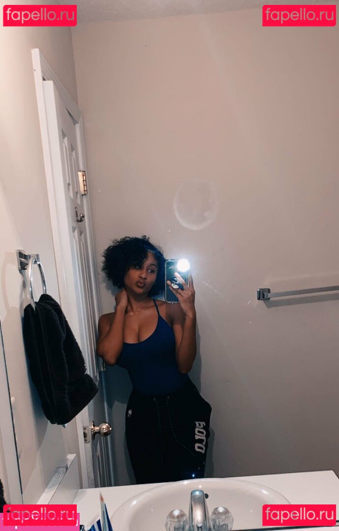 Tone_monii Nude Onlyfans Photo 4
